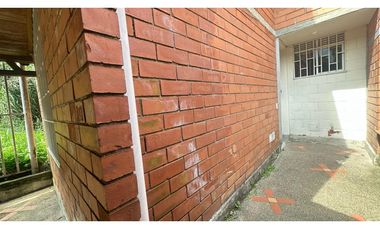 Vendo Casa en Portal de las Flores - Ditaires