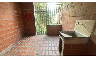 Vendo Casa en Portal de las Flores - Ditaires