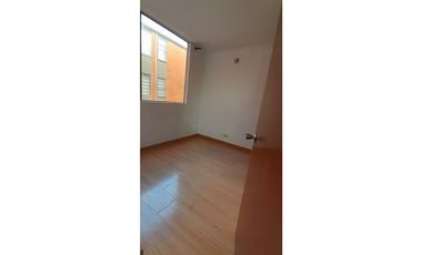 ACSI 1135. Se vende Casa en Mosquera. Conjunto Quintas del Trébol.
