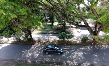 Venta Edificio Bifamiliar urbanización (ingenio III) Santiago de Cali