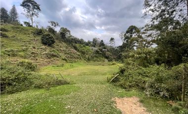 Venta de Lote en Condominio El Retiro sector Fizebad Las Palmas