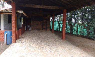 FINCA EN ARRIENDO EL CARMEN DE VIBORAL