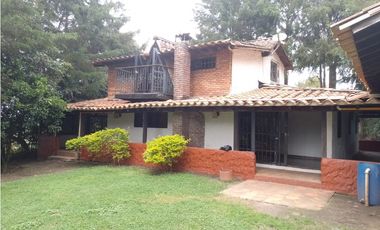 FINCA EN ARRIENDO EL CARMEN DE VIBORAL