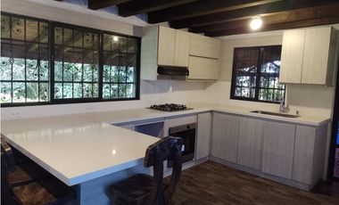FINCA EN ARRIENDO EL CARMEN DE VIBORAL