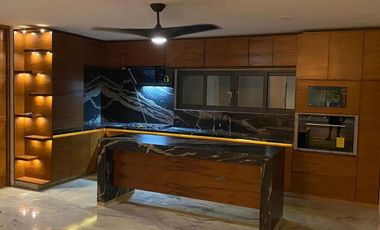 CASA EN VENTA PRIVADA BOSQUES DE ALTABRISA MERIDA 5 RECAMARAS ESTUDIO Y ALBERCA