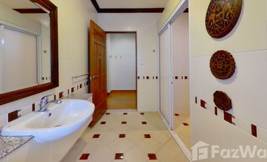 4 Bedroom House for sale in Nam Phrae, Chiang Mai