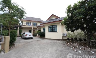 5 Bedroom House for sale at Tropical Regent 1