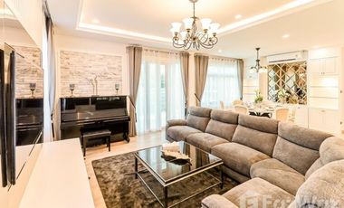 Gorgeous 476 sqm Home - 4 BRs & 6 BAs - Koolpunt Ville 9, Chiang Mai!