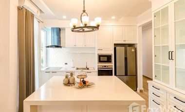 Gorgeous 476 sqm Home - 4 BRs & 6 BAs - Koolpunt Ville 9, Chiang Mai!