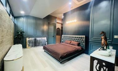 4 Bedroom House for sale at Koolpunt Ville 9