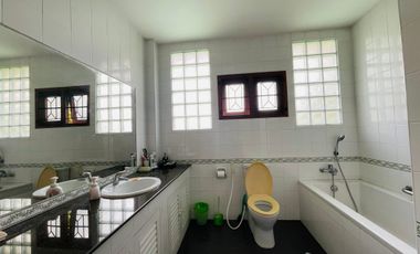 4 Bedroom House for sale at World Club Land