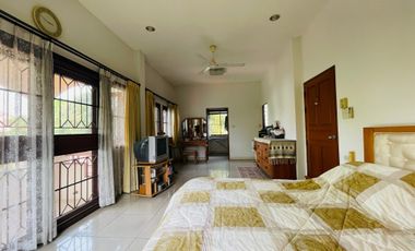 4 Bedroom House for sale at World Club Land