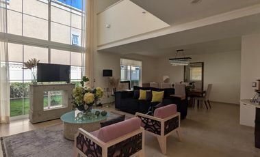 RENTA DE CASA EN RESIDENCIAL PORTOFINO EN METEPEC