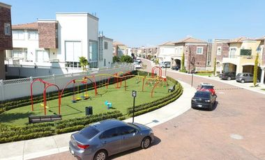 RENTA DE CASA EN RESIDENCIAL PORTOFINO EN METEPEC