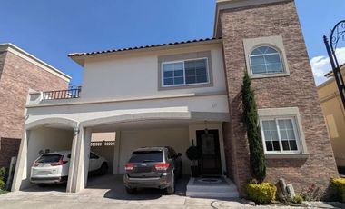 RENTA DE CASA EN RESIDENCIAL PORTOFINO EN METEPEC