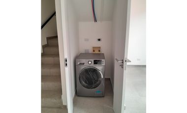 Apartamento En Alquiler En Casco Viejo |  PH Casa Korsi