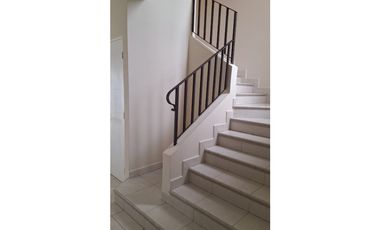 VENTA CASA EN PH QUINTAS DE VERSALLES