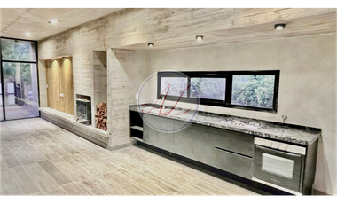 CASA / CORBETA CEFIRO Y ARCACHÓN