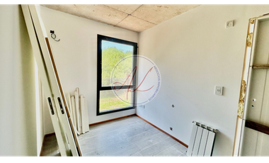 CASA / CORBETA CEFIRO Y ARCACHÓN
