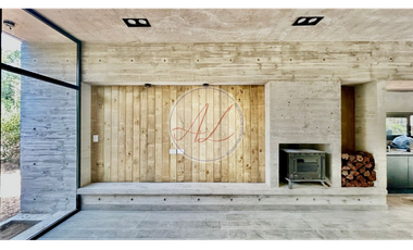 CASA / CORBETA CEFIRO Y ARCACHÓN
