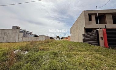 Barrio San Carlos Lote en Venta