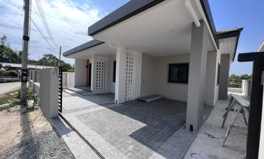 3 Bedroom House for sale in Ko Khwang, Chanthaburi