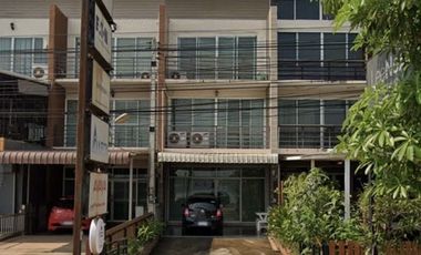 3 Bedroom Townhouse for sale in Ban Pet, Khon Kaen