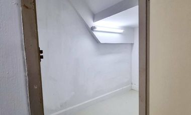 2 Bedroom Townhouse for sale at Novo Ville Wongwaen-Lumlukka Klong 5
