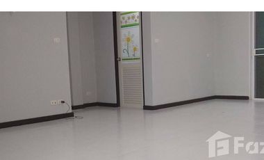 3 Bedroom Townhouse for sale at The Trust Town Wongwaen - Lamlukka
