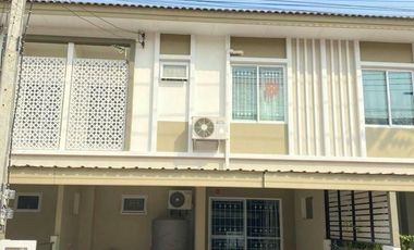 3 Bedroom Townhouse for sale at I Leaf Town Lumlukka Klong 3