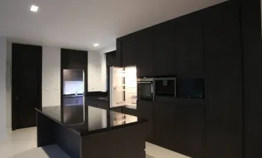5 Bedroom House for sale at Baan Sinthani 7 Mountain View