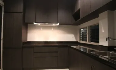 5 Bedroom House for sale at Baan Sinthani 7 Mountain View
