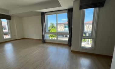 4 Bedroom House for sale at Sirisuk Grand