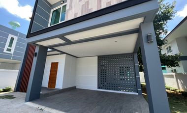 4 Bedroom House for sale at Sirisuk Grand