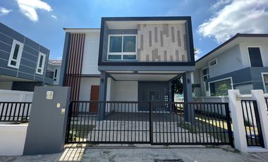 4 Bedroom House for sale at Sirisuk Grand