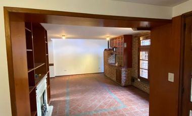 Casa en alquiler en Haedo Norte