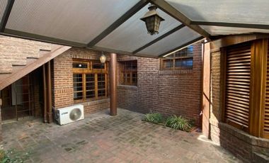 Casa en alquiler en Haedo Norte