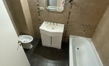 Departamento en alquiler en Lanus Oeste