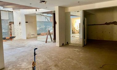 Local comercial en arriendo en VITACURA