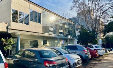 Local comercial en arriendo en VITACURA