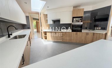 Casa en Venta en Lo Curro