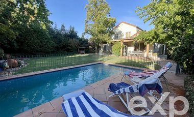 Casa en Venta en Condominio Las Bandadas