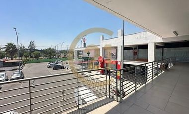 SE ARRIENDAN LOCALES COMERCIALES LA REINA