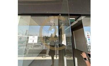 SE ARRIENDAN LOCALES COMERCIALES LA REINA