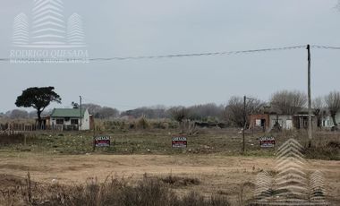 Terrenos! Venta en block! Colectora 69 y 70-Mar del  Tuyu! Zona ideal para galpón comercial!