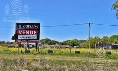 Terrenos! Venta en block! Colectora 69 y 70-Mar del  Tuyu! Zona ideal para galpón comercial!