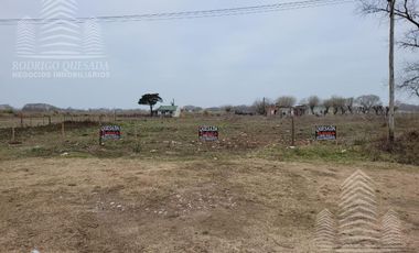 Terrenos! Venta en block! Colectora 69 y 70-Mar del  Tuyu! Zona ideal para galpón comercial!