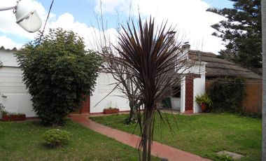 Casa en venta Villa Elisa 3 dormitorios  lote 10 x 32