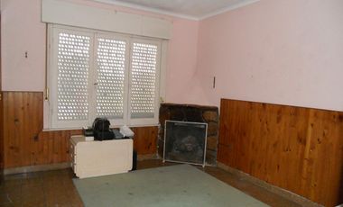 Casa en venta Villa Elisa 3 dormitorios  lote 10 x 32