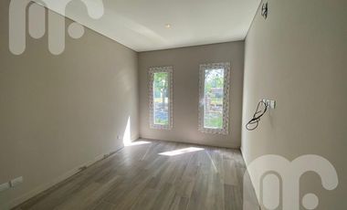 CASA VENTA 4 DORMITORIOS EN MIRALAGOS